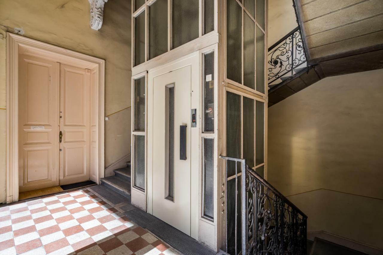 A9 Houseleek Astoria Apartment Budapest Exterior photo